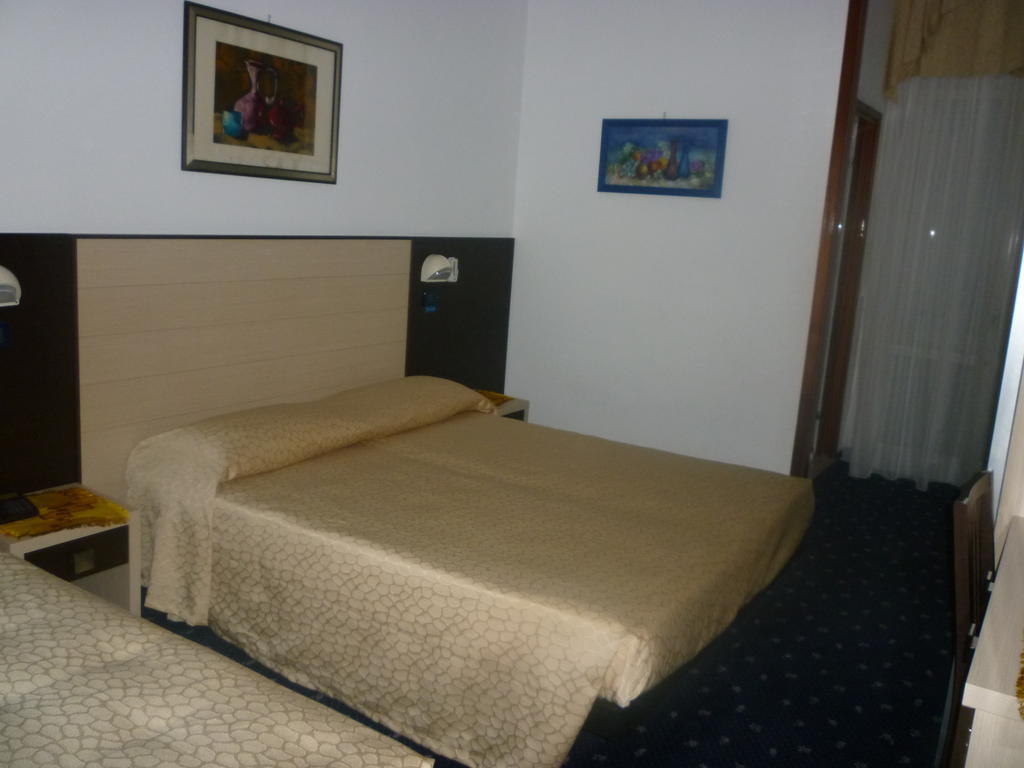 Hotel Tilly Cesenatico Rom bilde