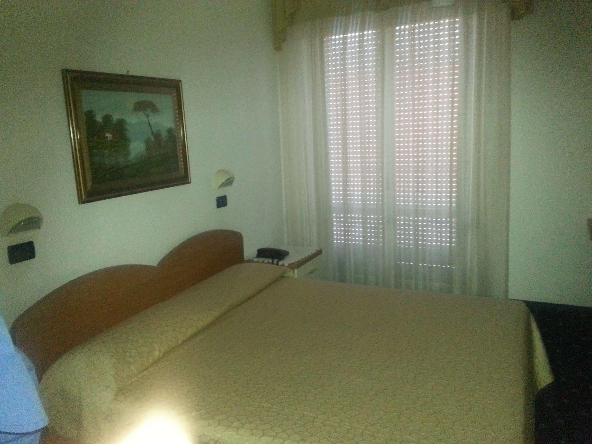 Hotel Tilly Cesenatico Eksteriør bilde