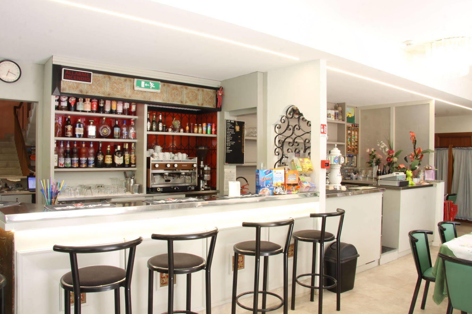 Hotel Tilly Cesenatico Eksteriør bilde